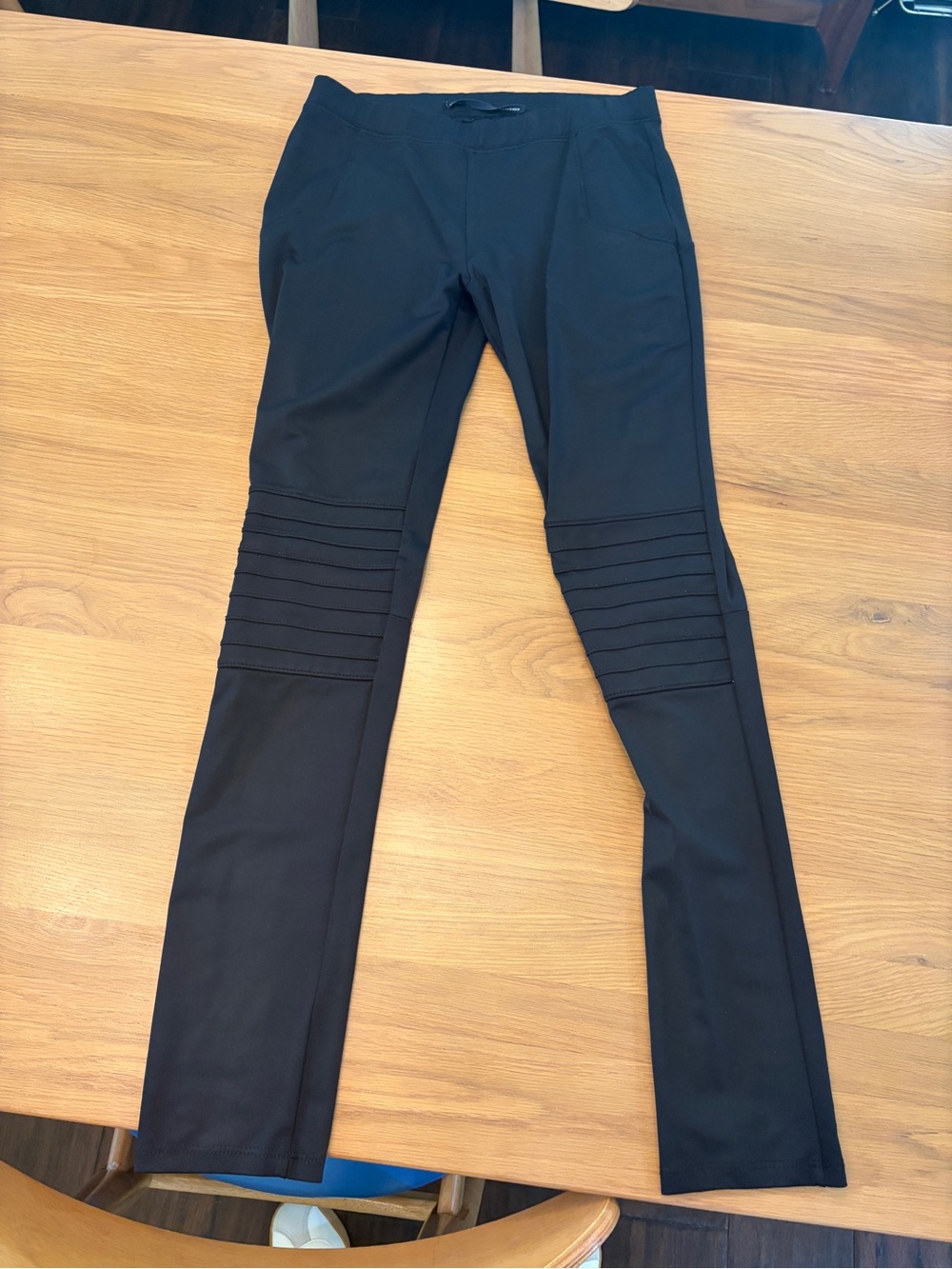 Zara Black Ribbed-Knee Moto Leggings